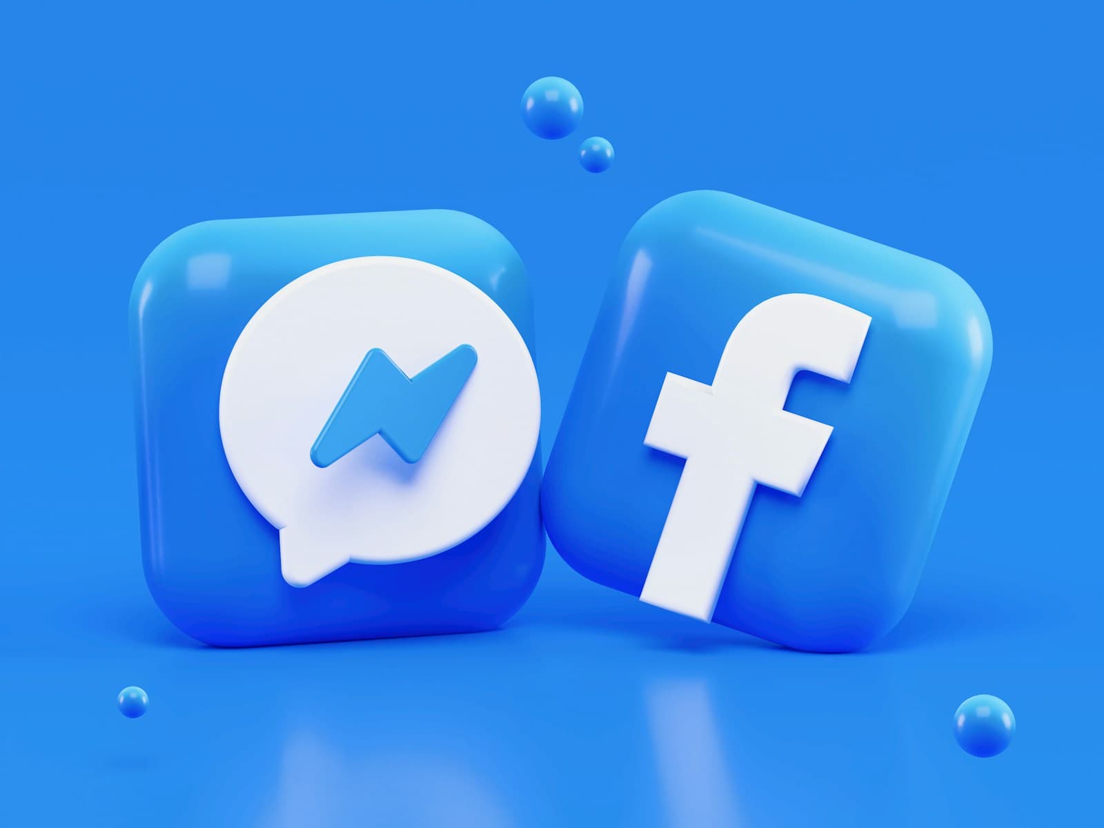 Post no Facebook Sem Curtidas? O Erro Que Afasta Clientes Antes da Primeira Mensagem