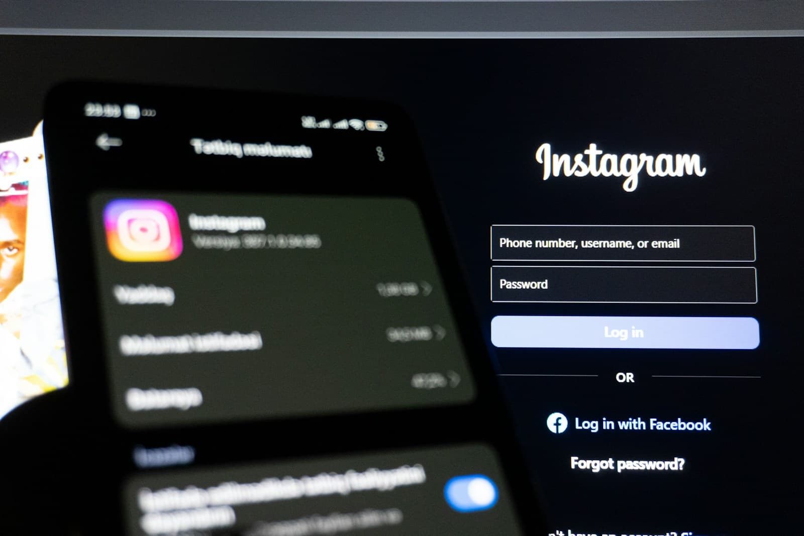 Poucas Curtidas no Instagram? Entenda Por Que Isso Trava Seu Alcance (e Como Reverter)